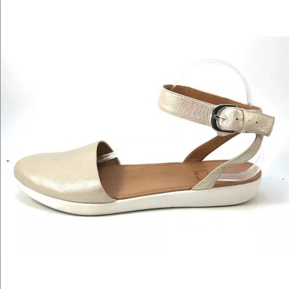 fitflop cova silver